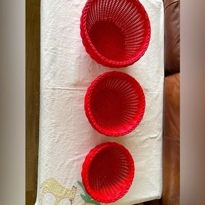 Set of 3 Red Woven Bowls Christmas decor Fourth of July graduated sizes